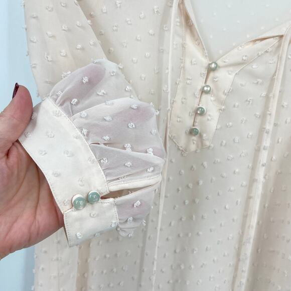 Matilda Jane Swiss Dot Blouse Size M Serendipity Sheer Textured Blush Cream - Picture 7 of 9